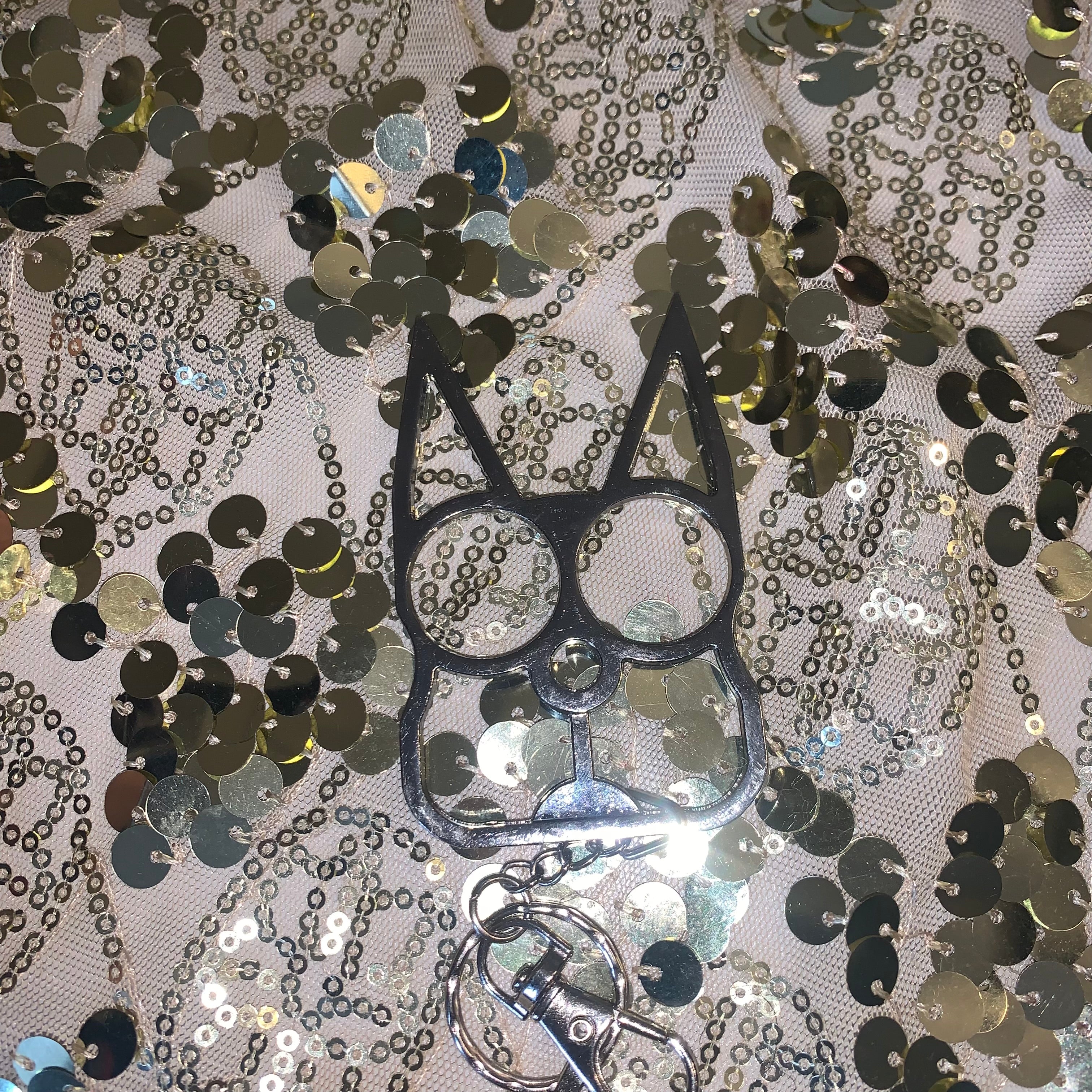 Basic Geometric Zinc Alloy Knuckles Keychain Emergency Window Breaker Self-defense Supplies